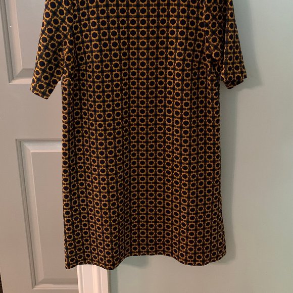 LOFT navy & gold shift dress, size M, $18 - Picture 2 of 2